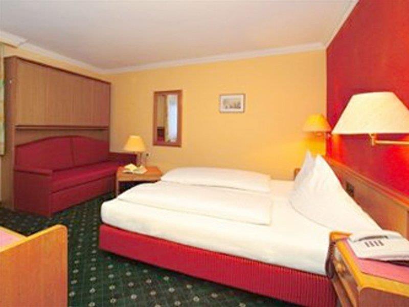 Hotel Fischerwirt Zell Am See Bagian luar foto